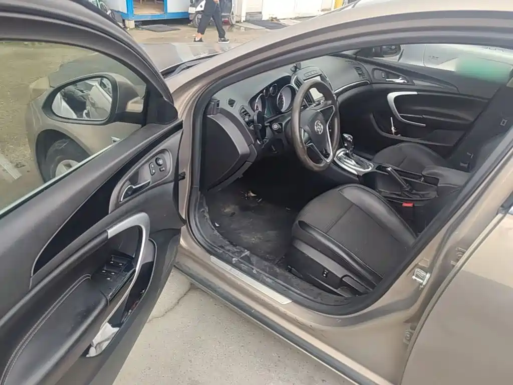 Buick Regal — миниатюра 16
