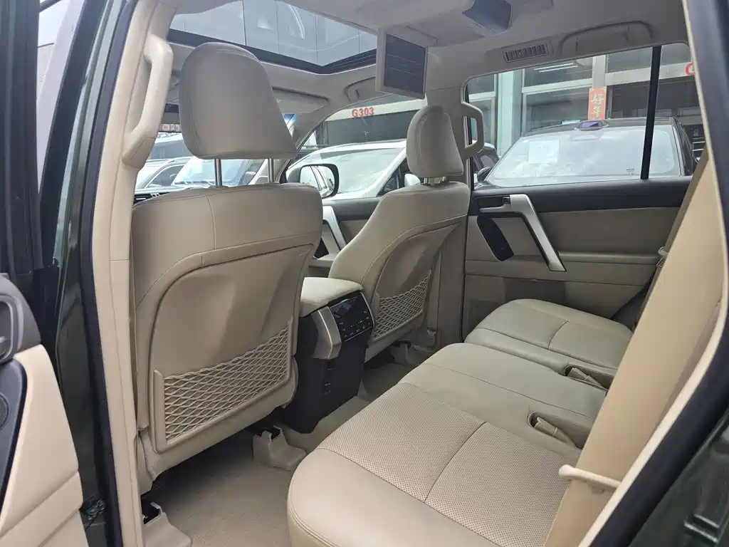 Toyota Land Cruiser Prado 2018 3.5L AT VX NAVI