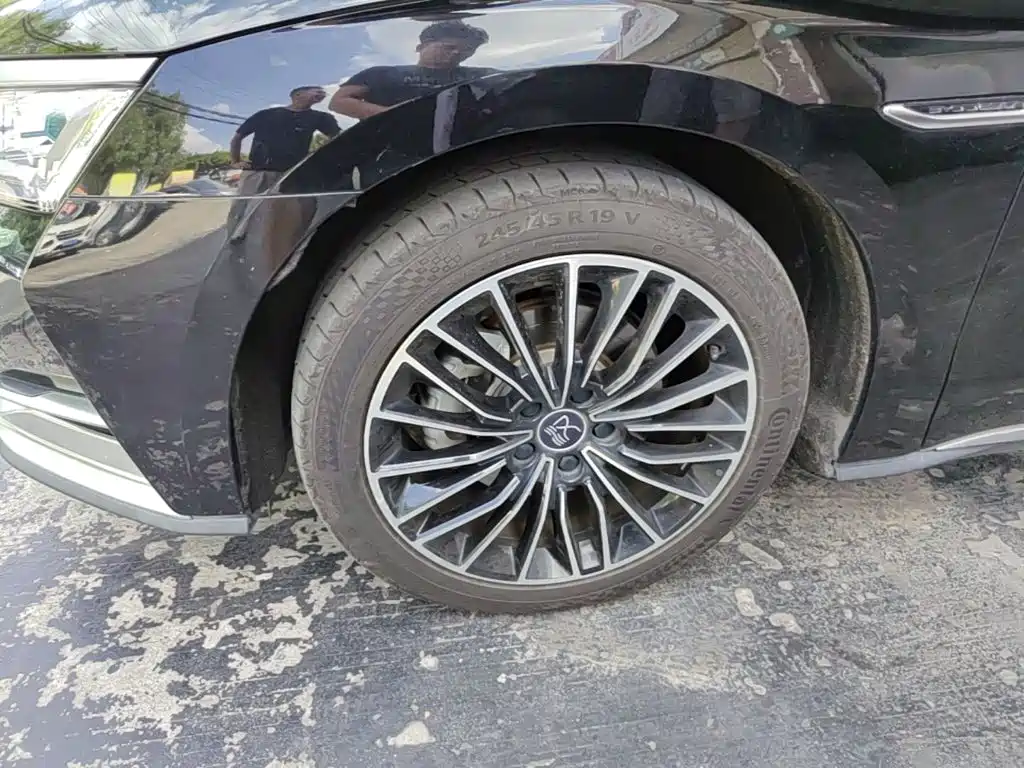 BYD Han — миниатюра 23
