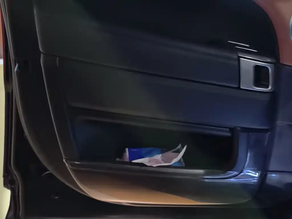 Land Rover Sport — миниатюра 18
