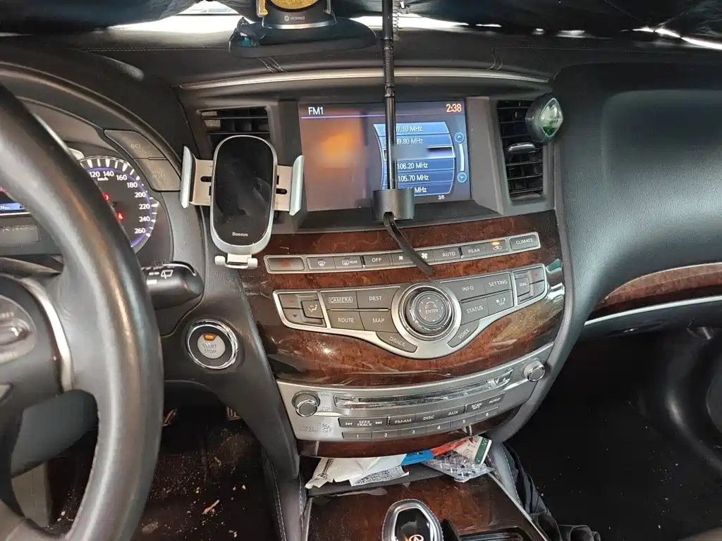Infiniti QX60 (Import) — миниатюра 6