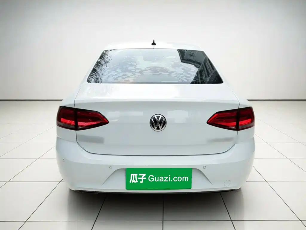 Volkswagen Lamando — миниатюра 3