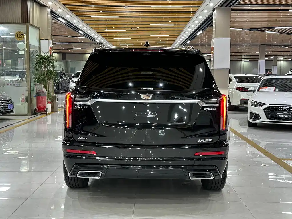 Cadillac XT6 — миниатюра 5