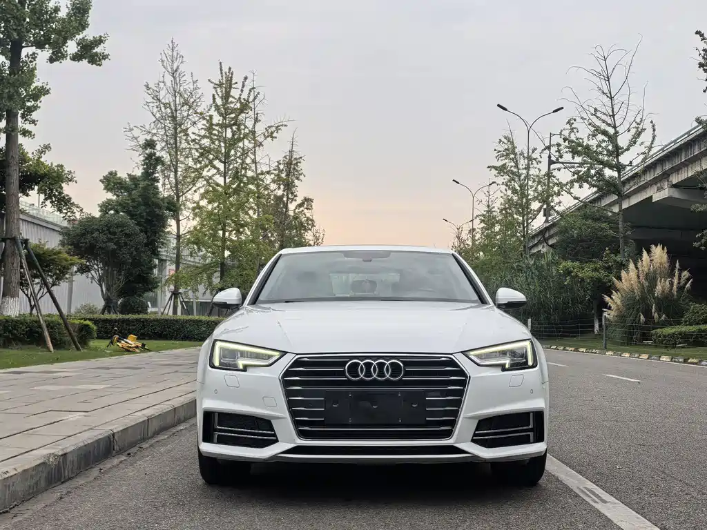 Audi A4L — миниатюра 7