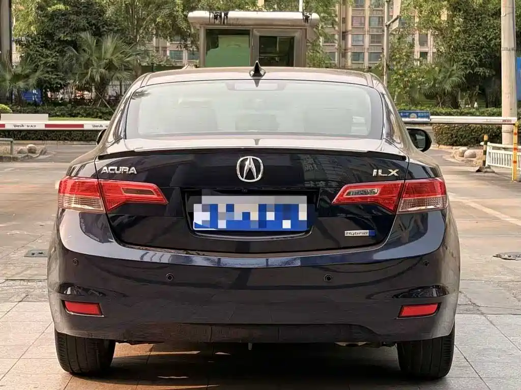 Acura ILX 2013 1.5L Hybrid