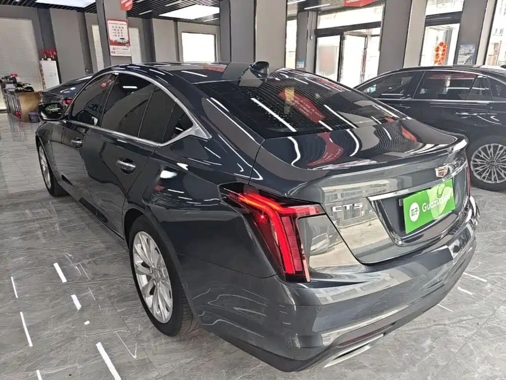Cadillac CT5 — миниатюра 5