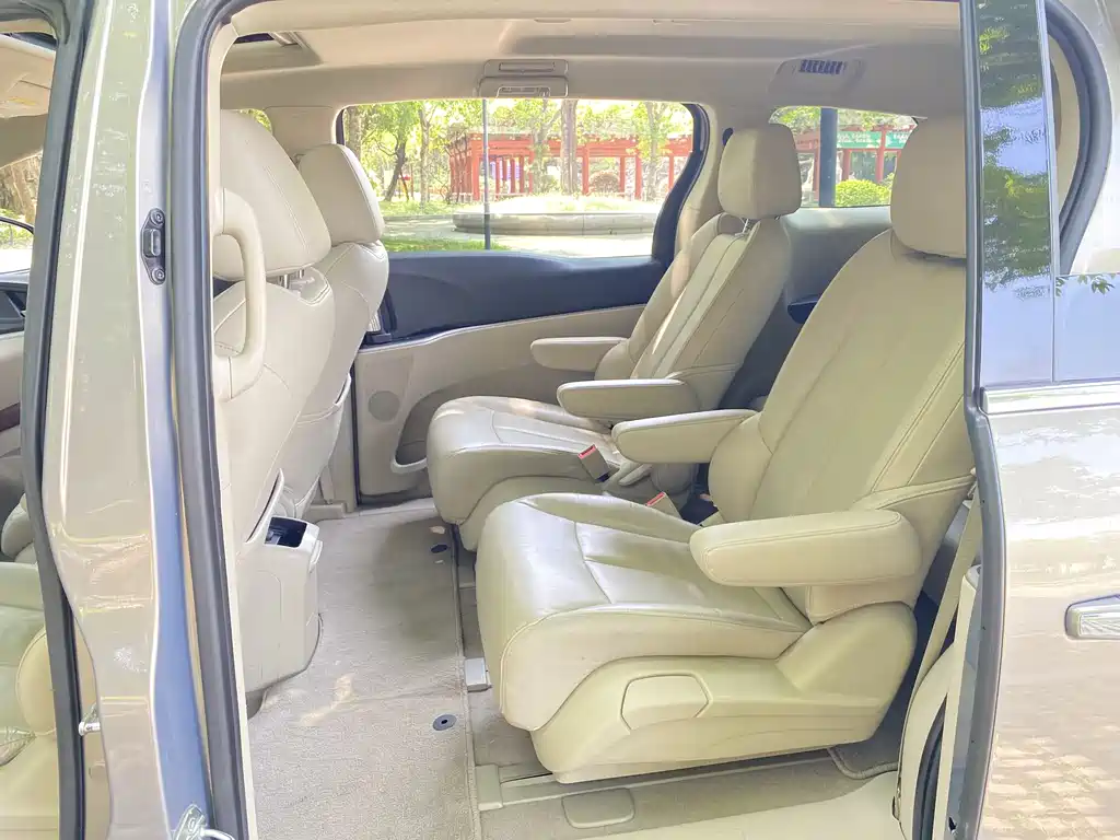 Buick GL8 2018 28T Luxury VI
