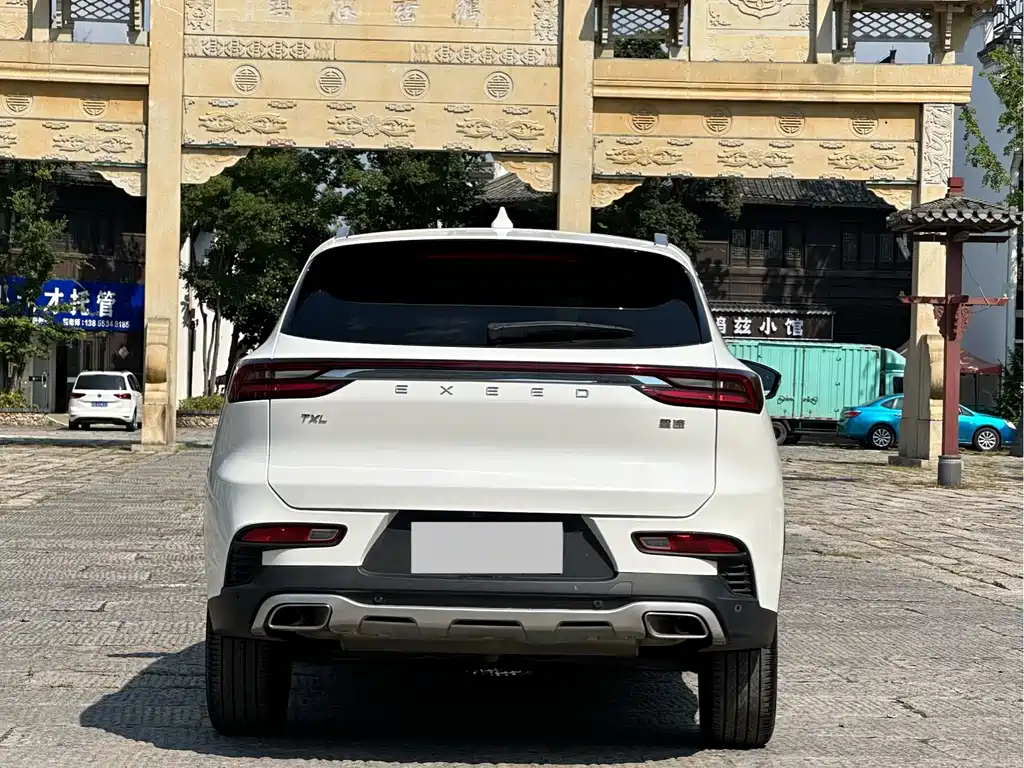 Exeed Lingyun — миниатюра 5