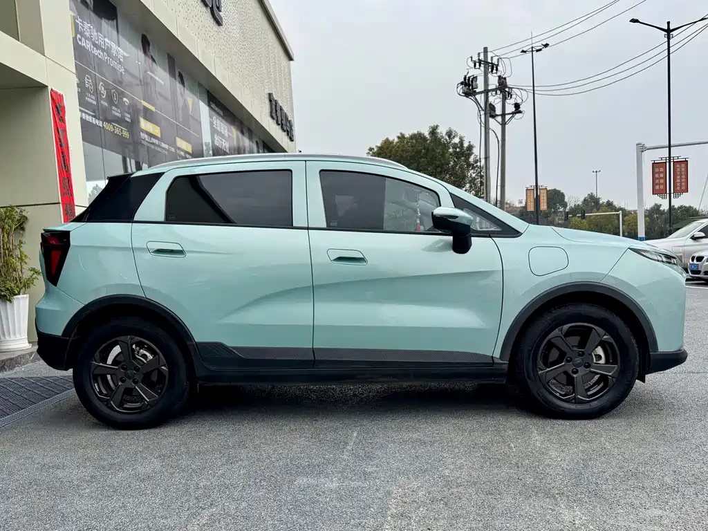 GEELY GEOMETRY E FIREFLY