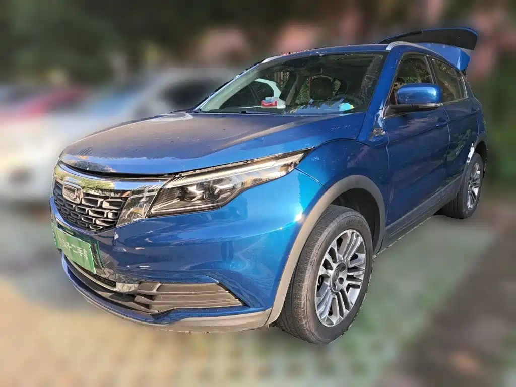 Qoros Qoros 5