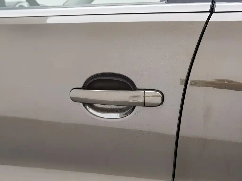 Volkswagen Tiguan — миниатюра 18