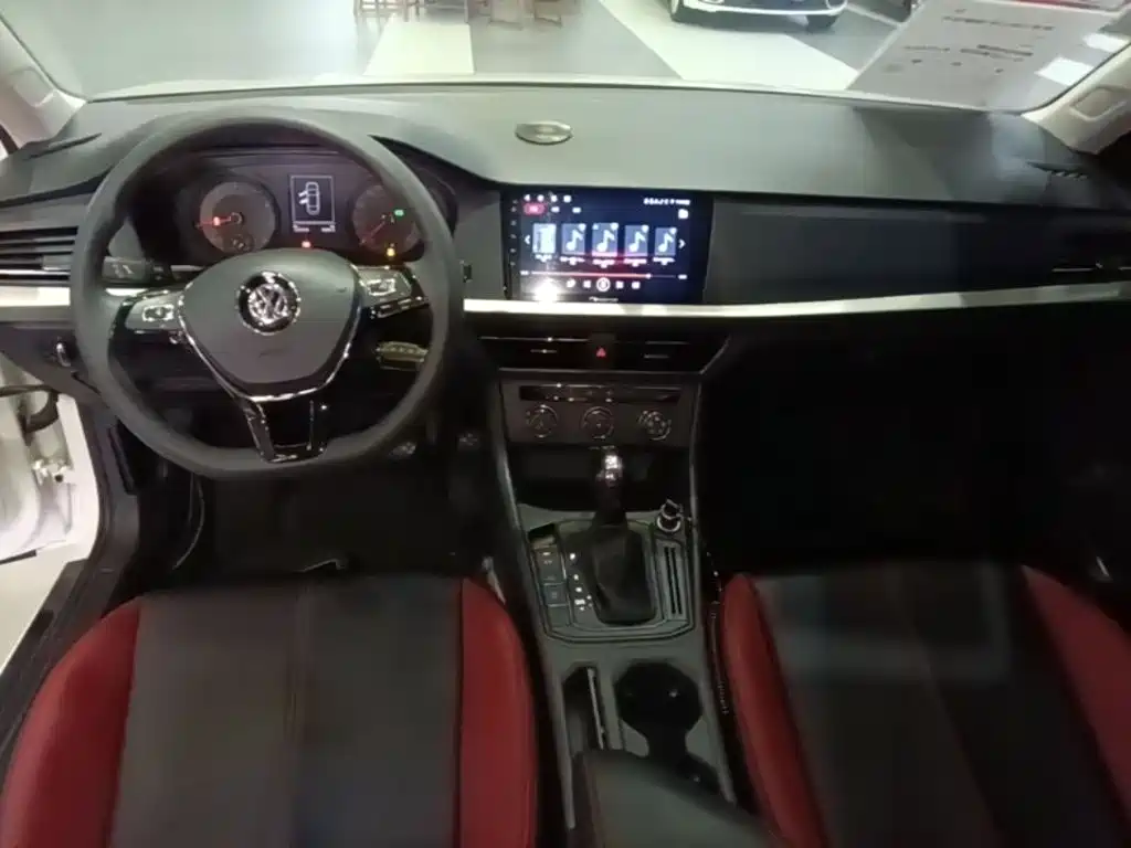 Volkswagen Lavida — миниатюра 10