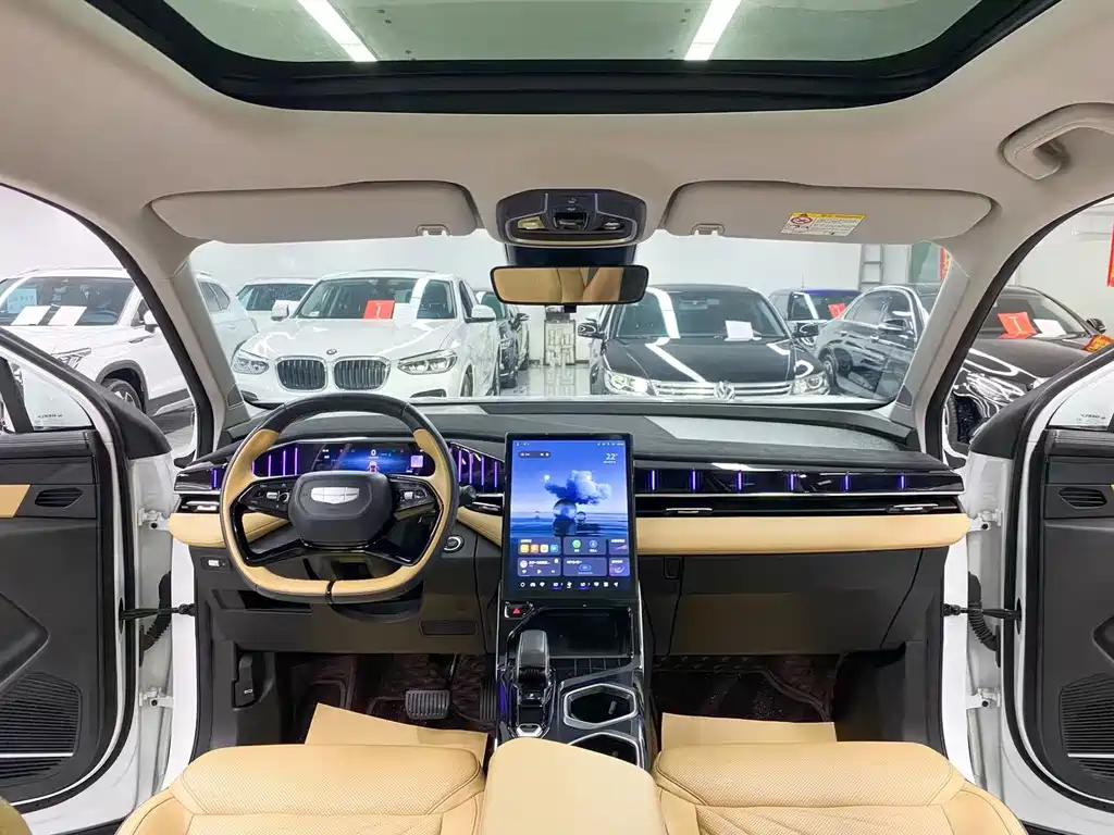 Geely Boyue L — миниатюра 9