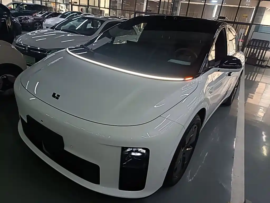 Li Auto Li i6 — миниатюра 2