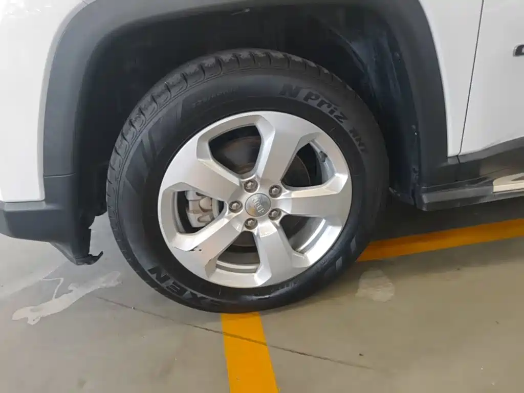 Jeep Compass — миниатюра 23
