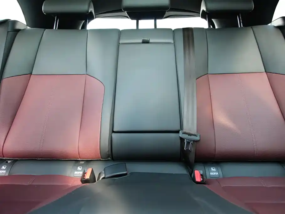 Land Rover Velar — миниатюра 18
