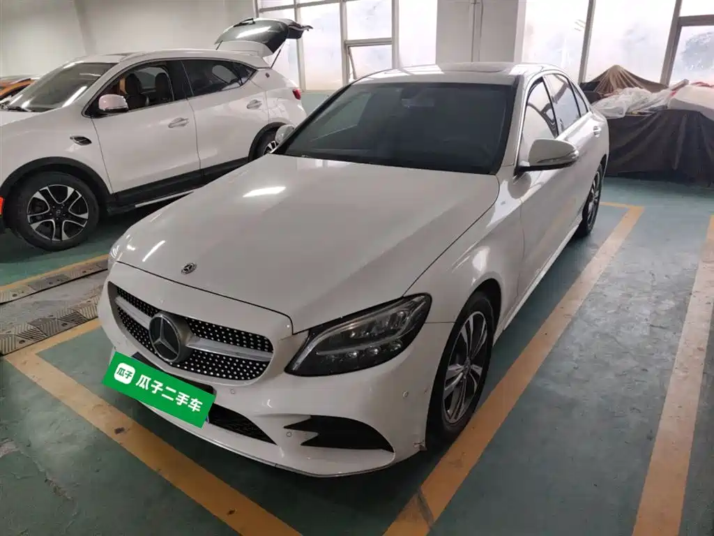 Mercedes-Benz C-Class 2019