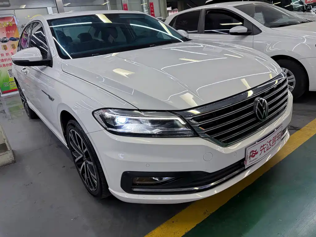 Volkswagen Lavida — миниатюра 3