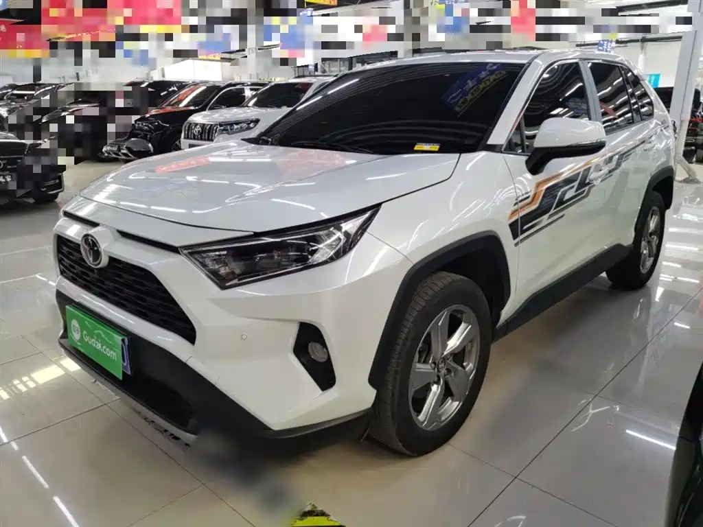 Toyota RAV4 2021
