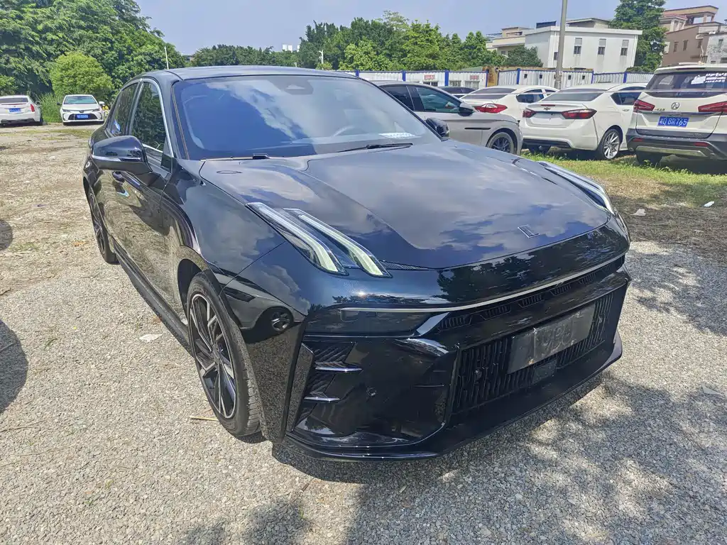 Lynk & Co 03 — миниатюра 3