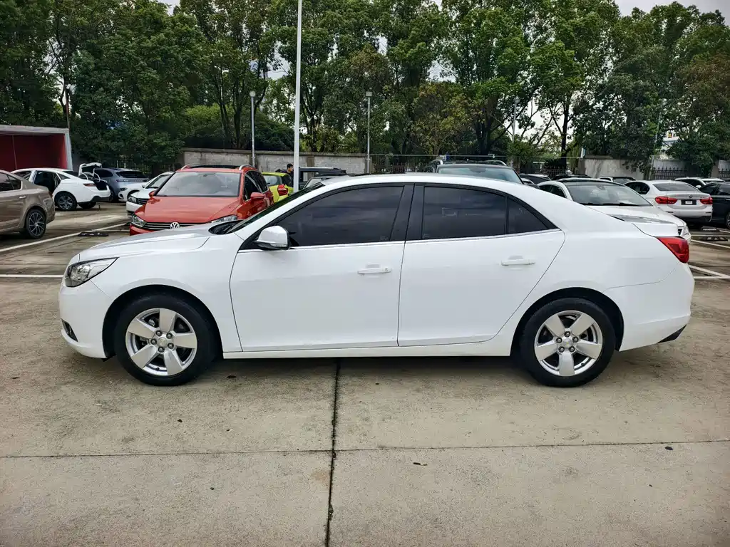 Chevrolet Malibu — миниатюра 4