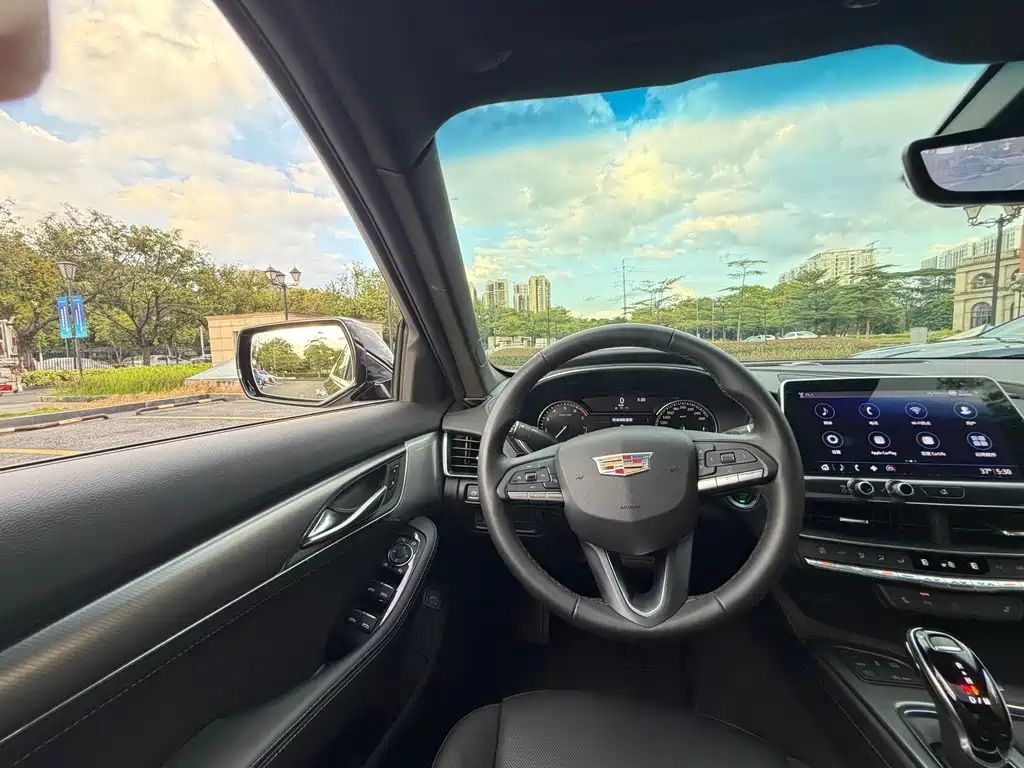 Cadillac CT5 — миниатюра 13