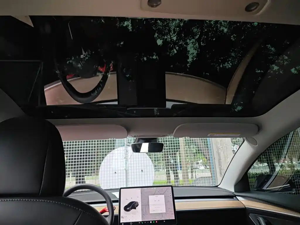 Tesla Model 3 — фотографии объявления, Фото 18