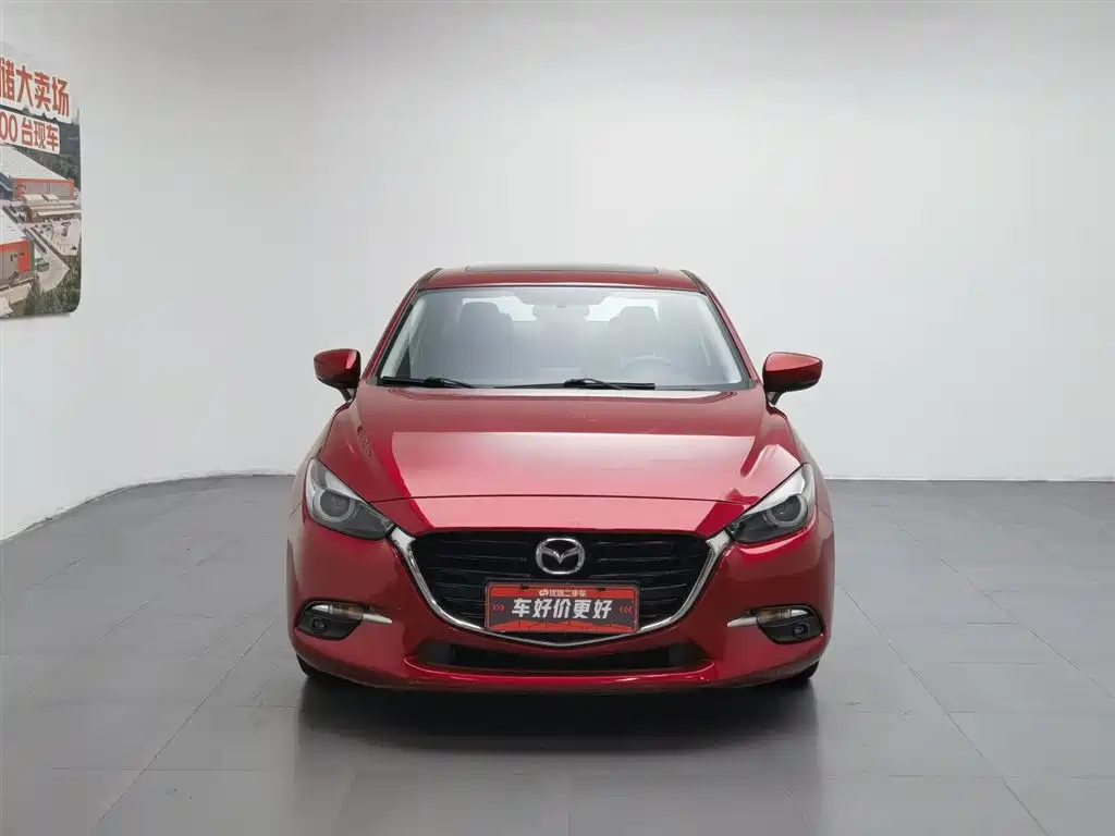Mazda Mazda3 3 2017 2.0L AT Luxury V