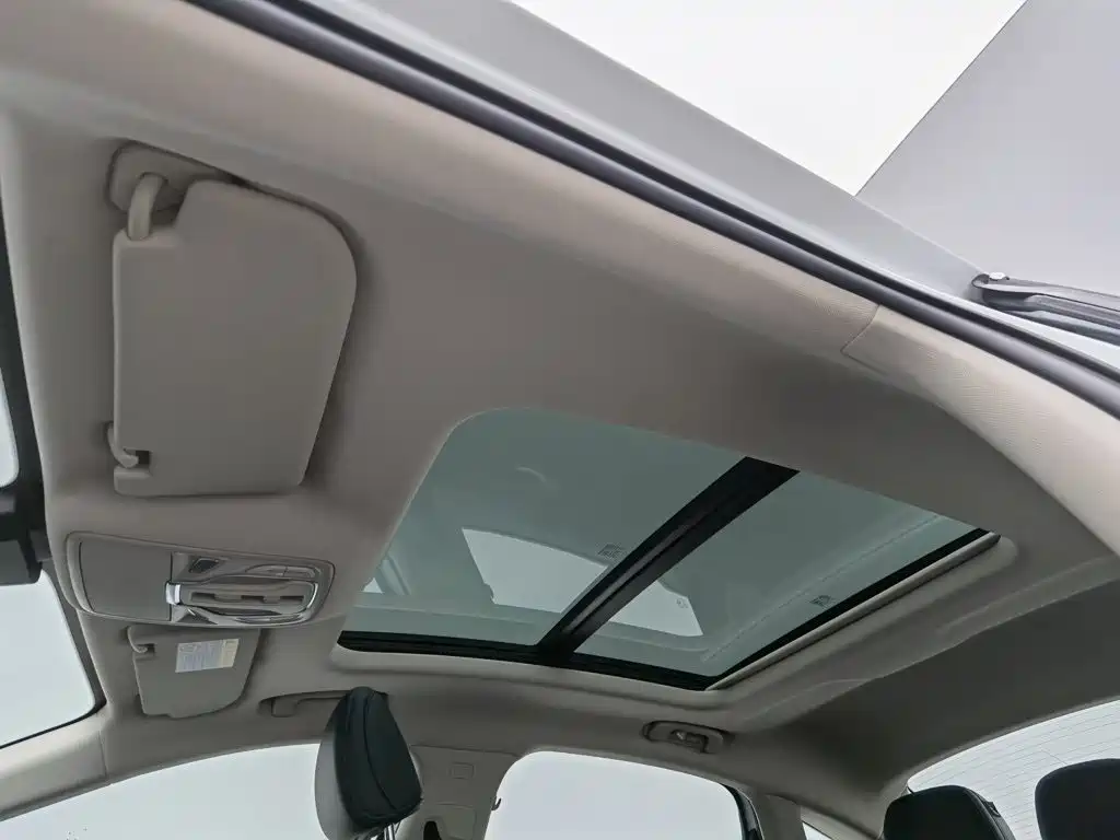 Roewe D7 — миниатюра 14