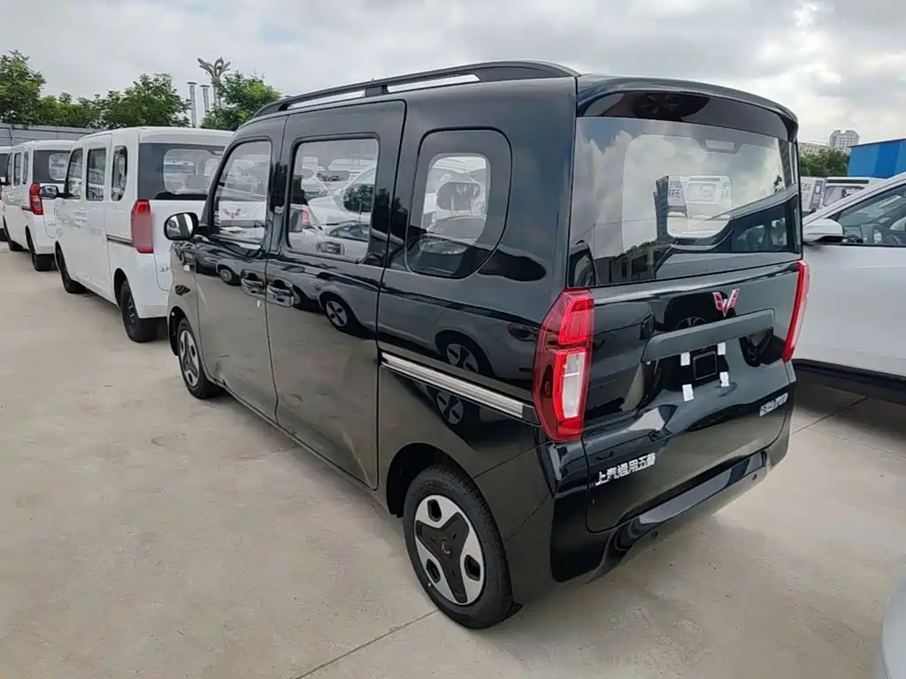 Wuling Zhiguang EV — миниатюра 5