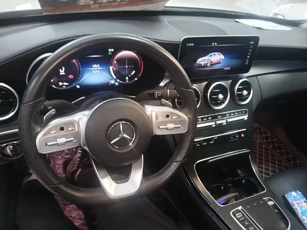Mercedes-Benz C-Class — миниатюра 10