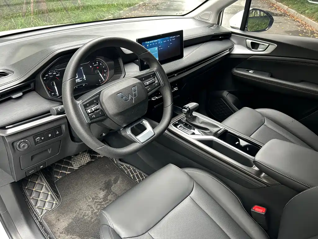 Wuling Jiachen — миниатюра 6