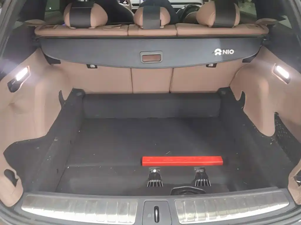 NIO ES6 — миниатюра 19