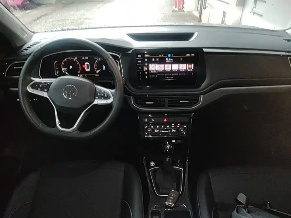 Volkswagen Tharu — миниатюра 10