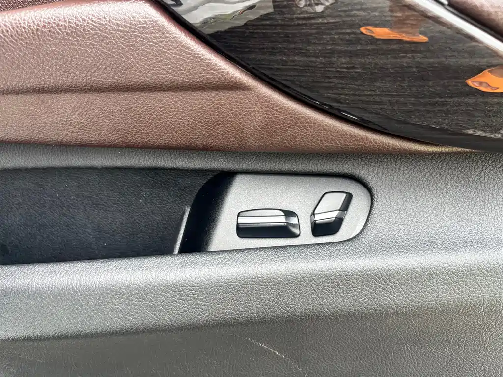 BMW 3 Series — миниатюра 59