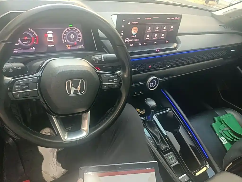 Honda Accord — миниатюра 10