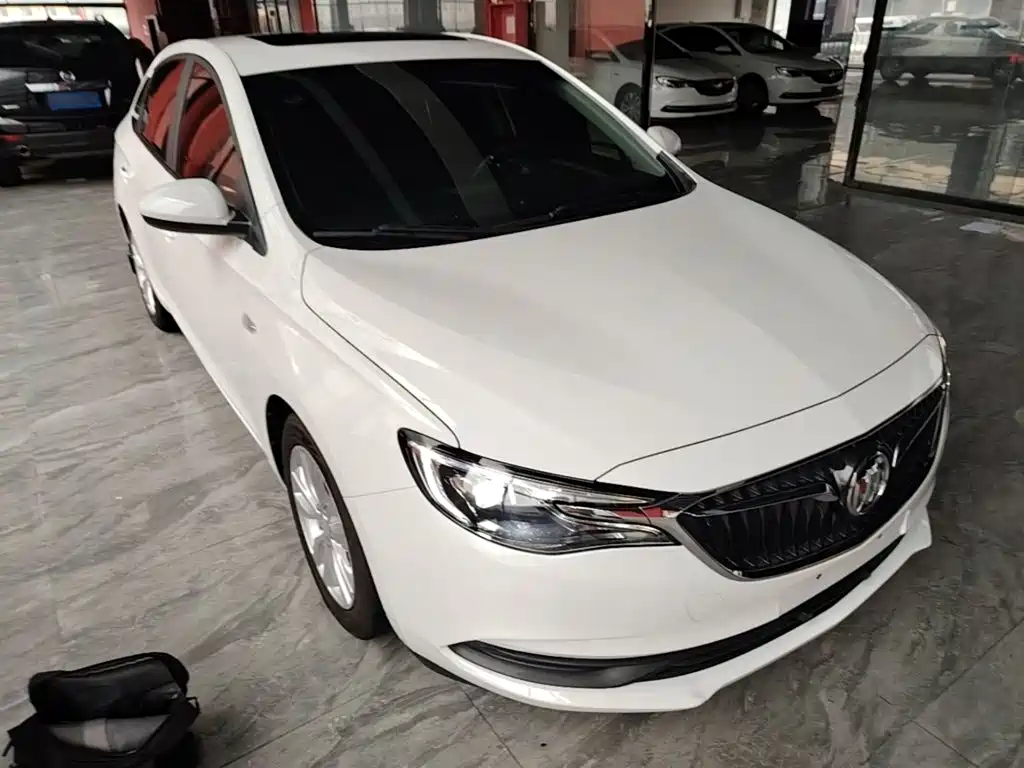 Buick Excelle — миниатюра 4