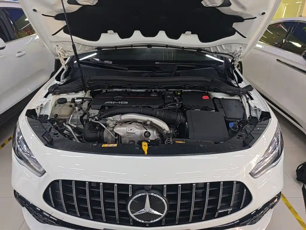 Mercedes-Benz GLA AMG — миниатюра 20