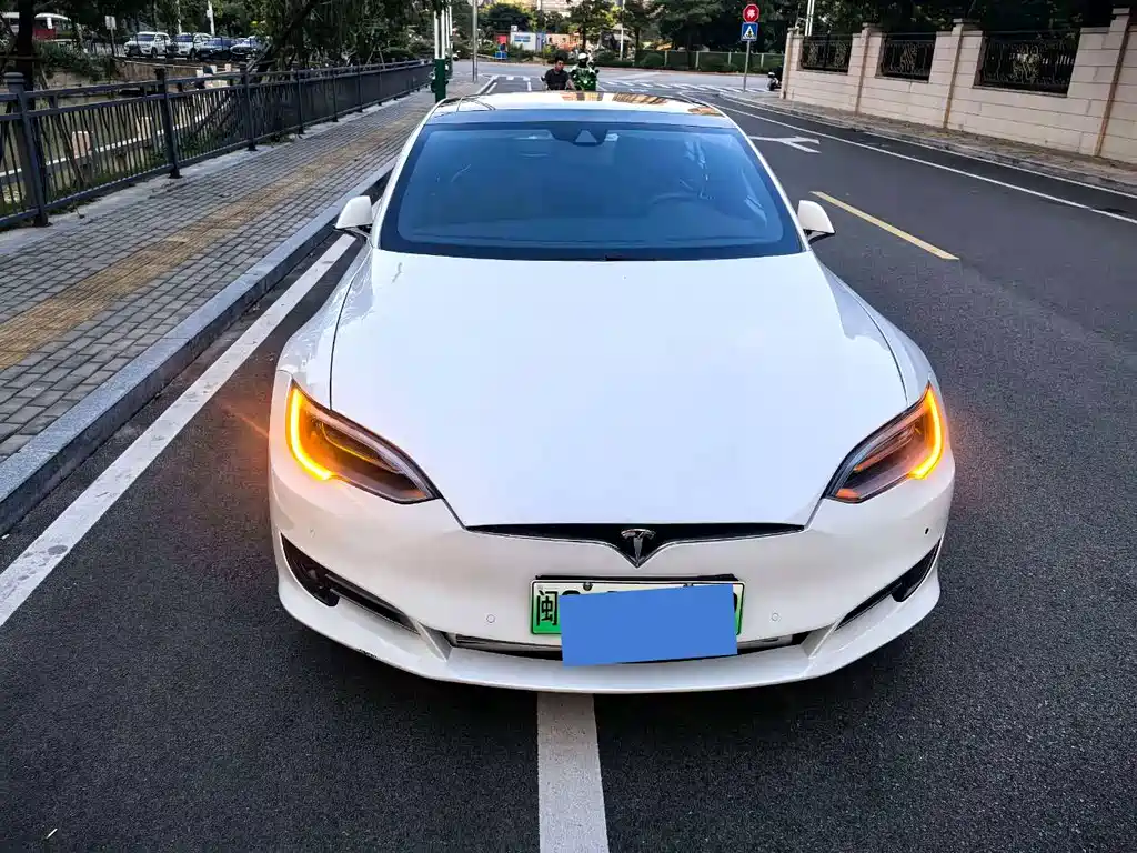 Tesla Model S 2016 Model S 75