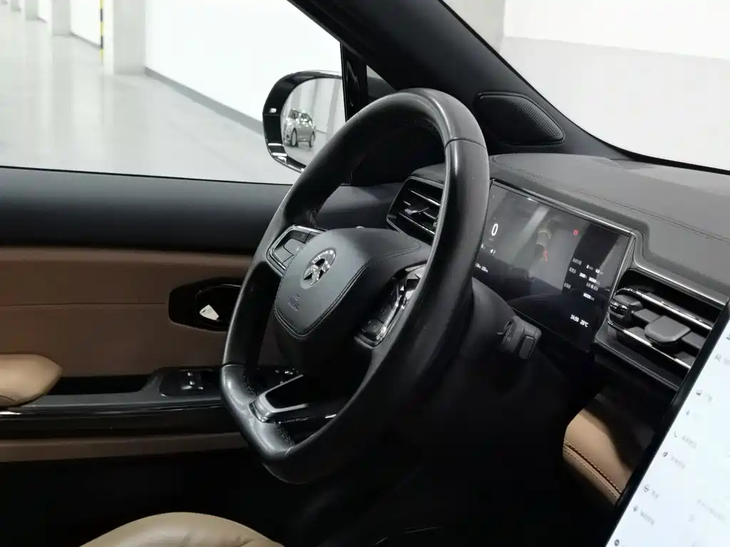 NIO ES6 — миниатюра 22