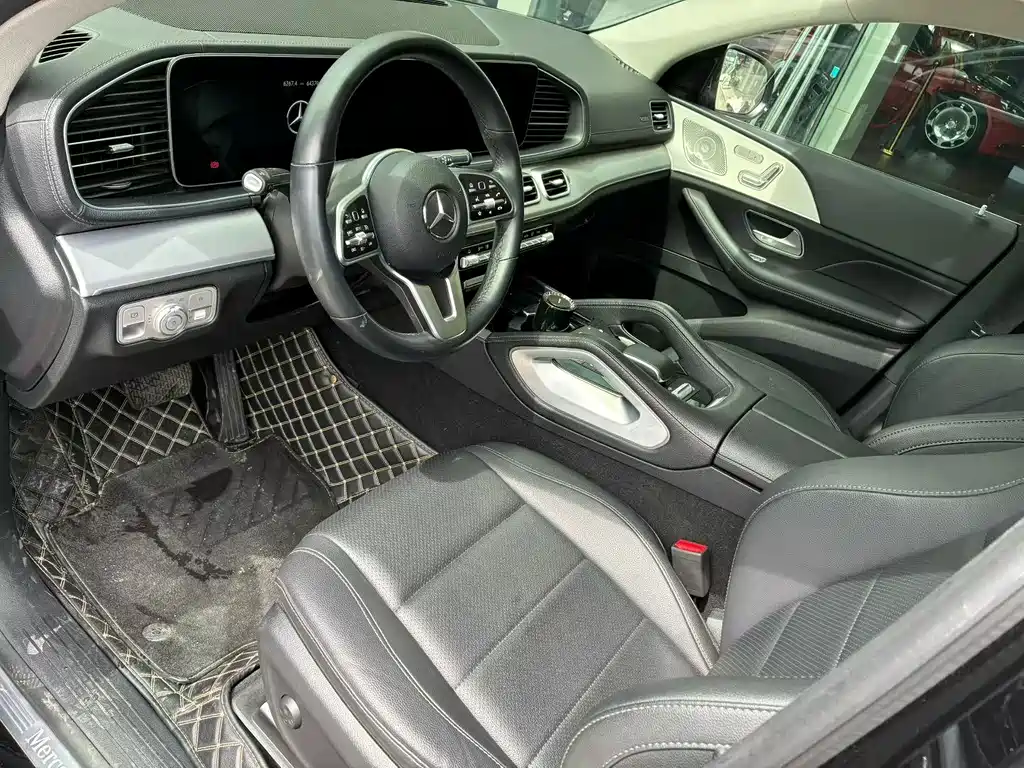 Mercedes-Benz GLE Coupe — миниатюра 2