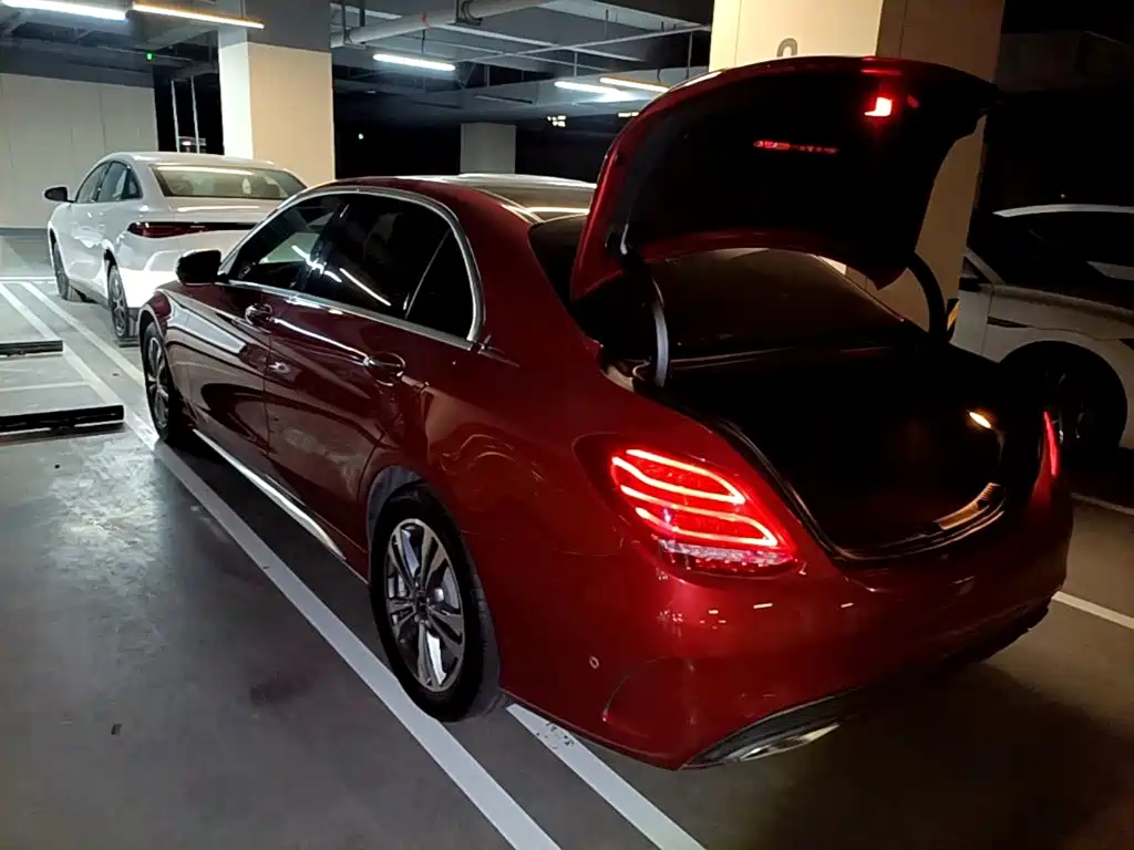 Mercedes-Benz C-Class — миниатюра 5