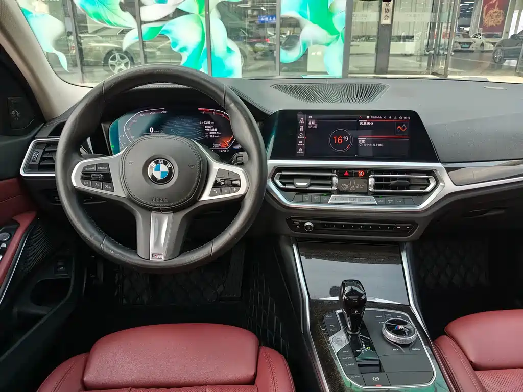 BMW 3 Series — миниатюра 23