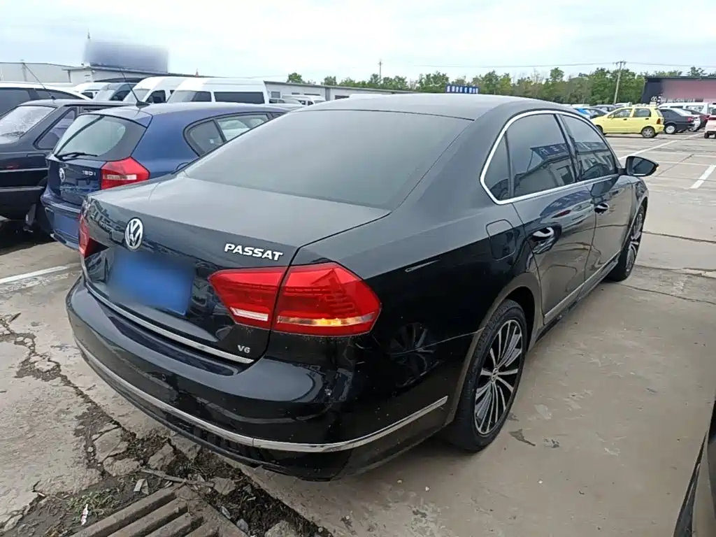 Volkswagen Passat — миниатюра 7