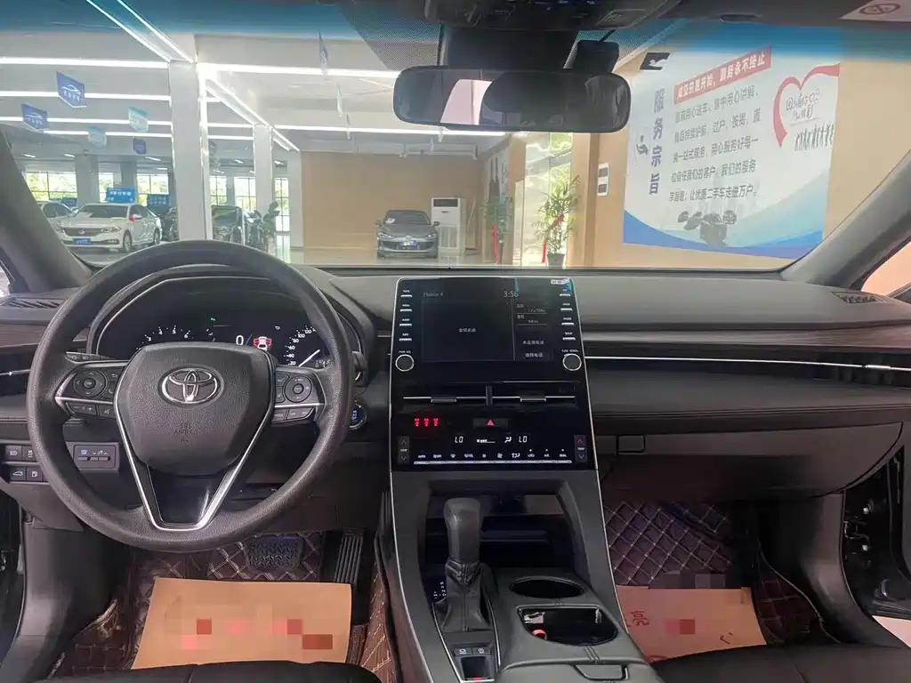 Toyota Avalon — миниатюра 5