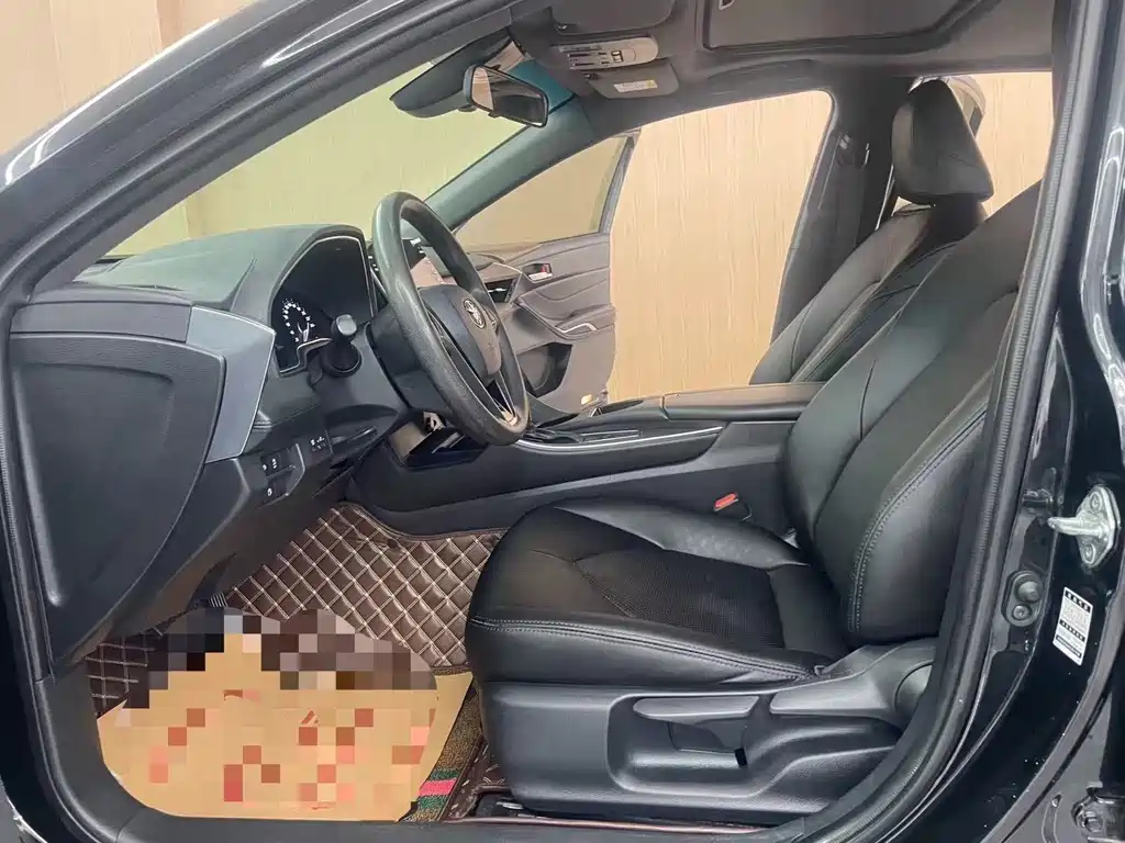 Toyota Avalon — миниатюра 6