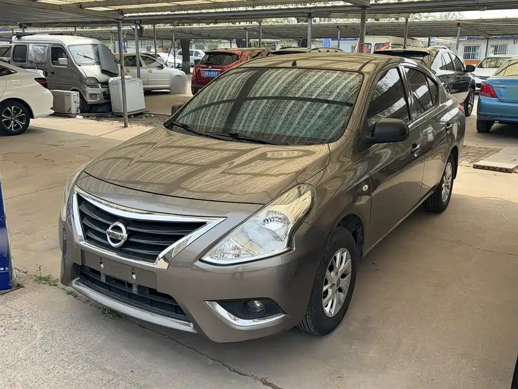 Nissan Sunny 2016