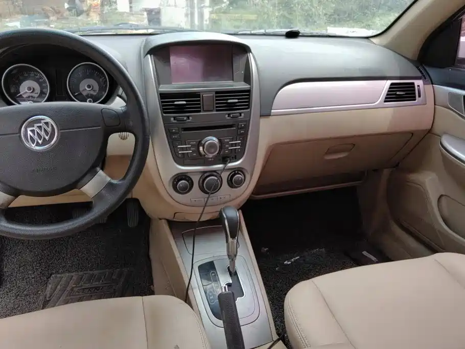 Buick Excelle — миниатюра 13