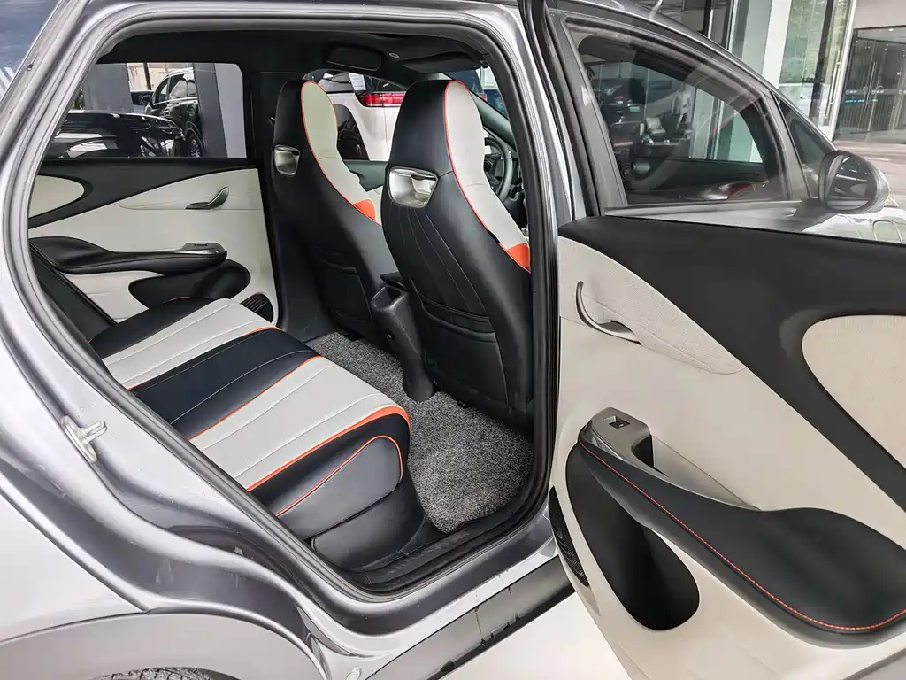 BYD Dolphin — миниатюра 11