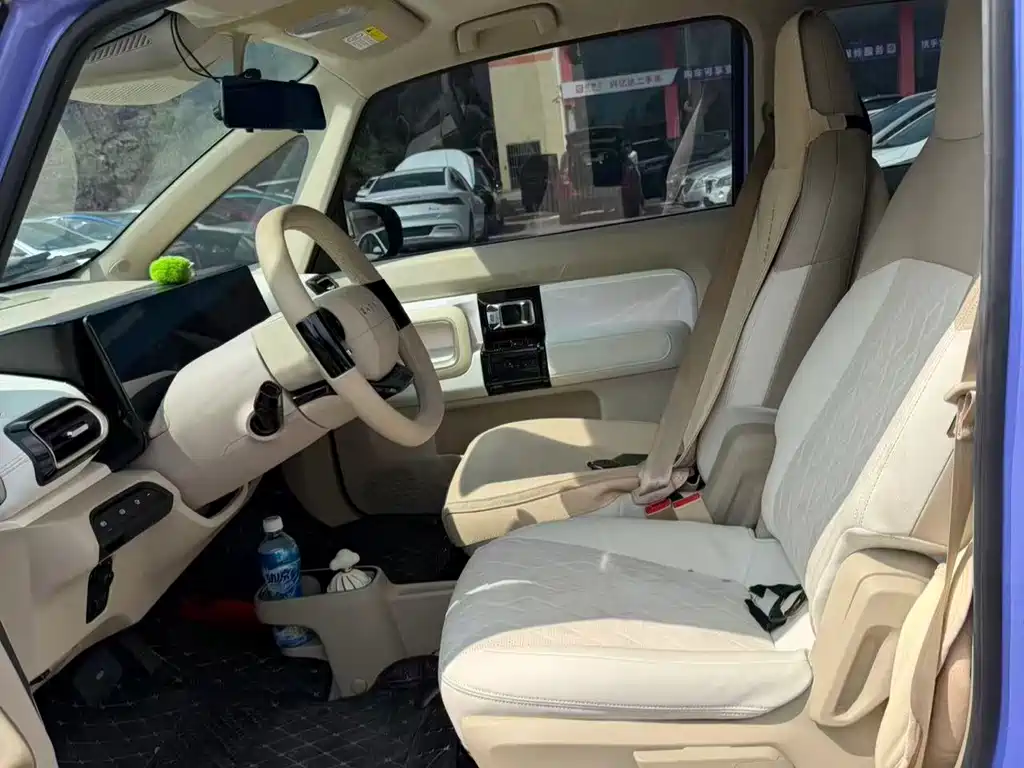 Baojun KiWi EV — миниатюра 3